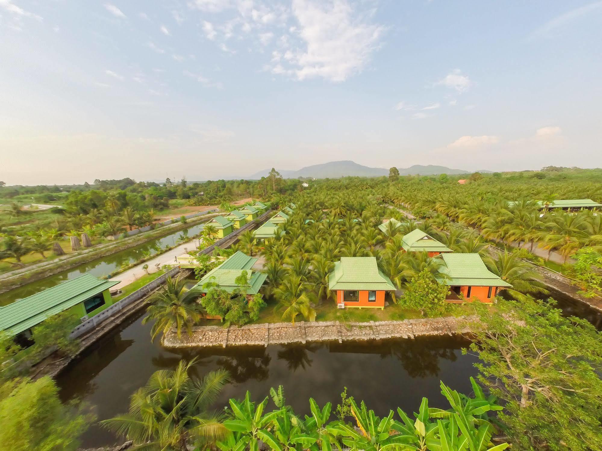 Coconut Resort Rayong Exterior foto